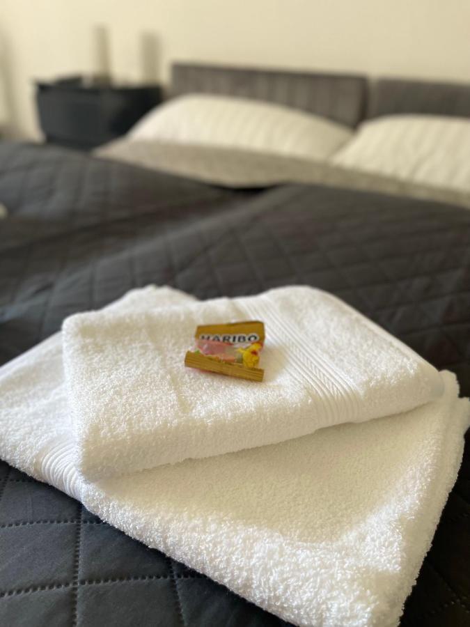 City Studios Mit Garten In Elberfeld- Zentral - Nespresso - Netflix Вупертал Екстериор снимка