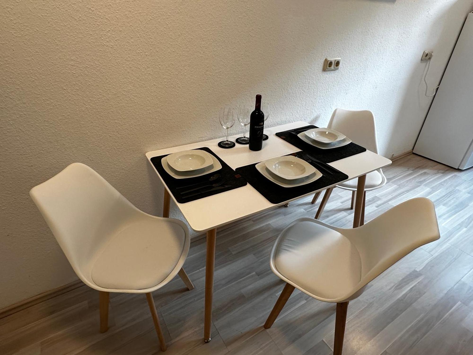City Studios Mit Garten In Elberfeld- Zentral - Nespresso - Netflix Вупертал Стая снимка